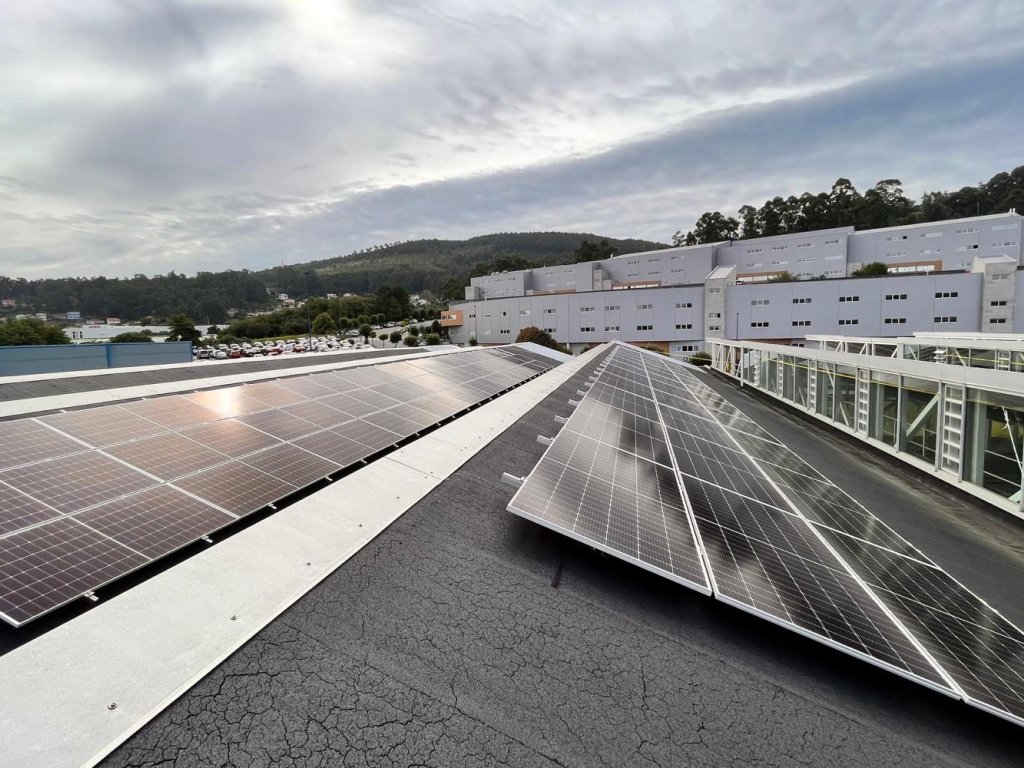 INSTALACIÓN FOTOVOLTAICA EN LA CENTRAL DE ENOR