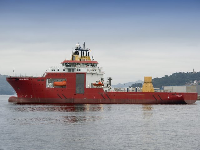 Buque Polar King-Queen