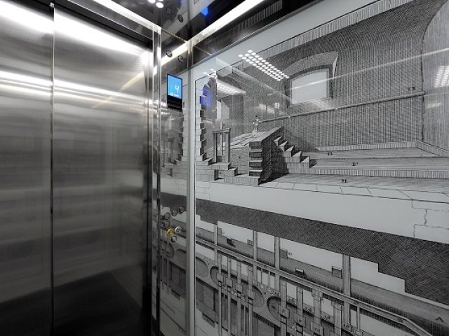 Ascensor en Hotel Quinta da auga en Santiago