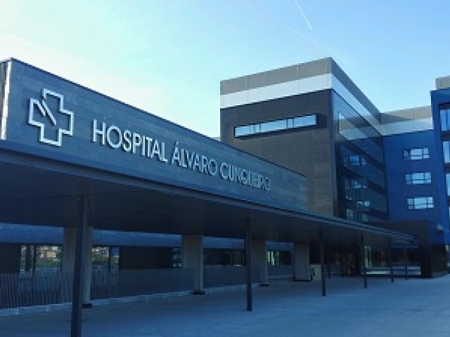 Puertas peatonales Hospital Alvaro Cunqueiro Vigo